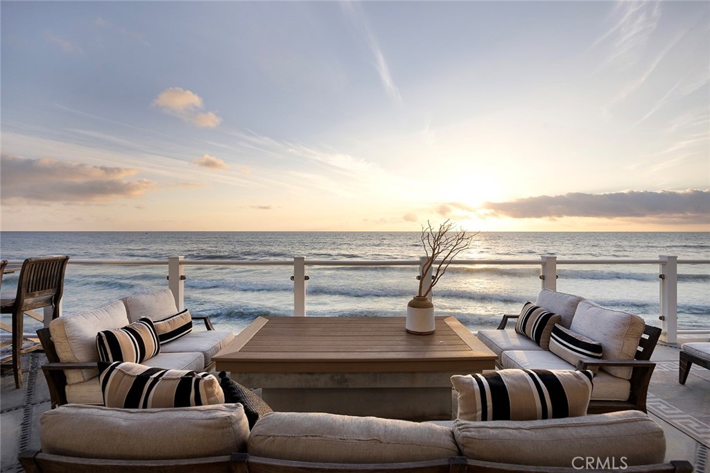 35767 Beach Road Property Photo
