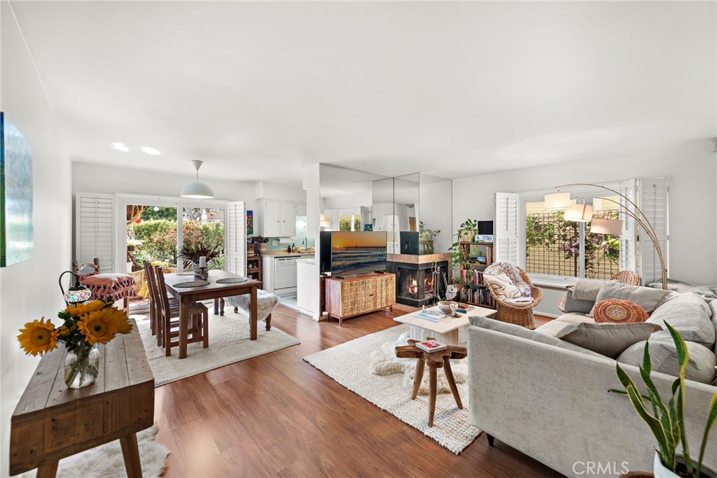 325 Windward Avenue Property Photo