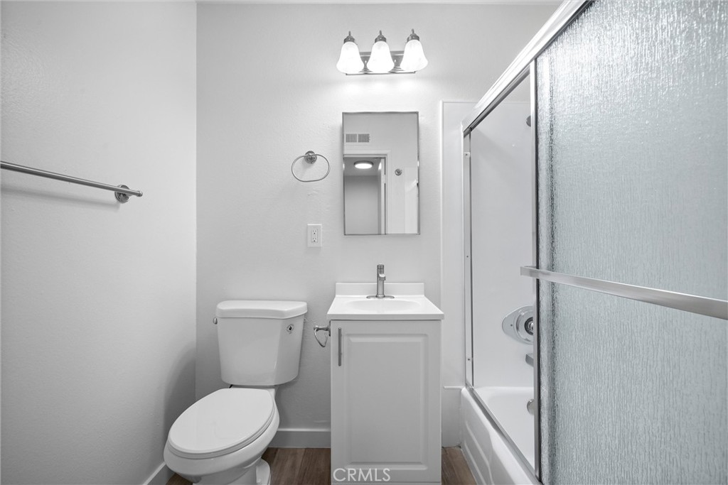 2809 S Baker Street Property Photo 15