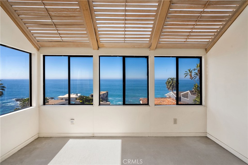 31706 Seacliff Drive Property Photo