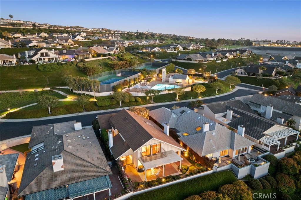 Newport Beach Real Estate Listings Main Image