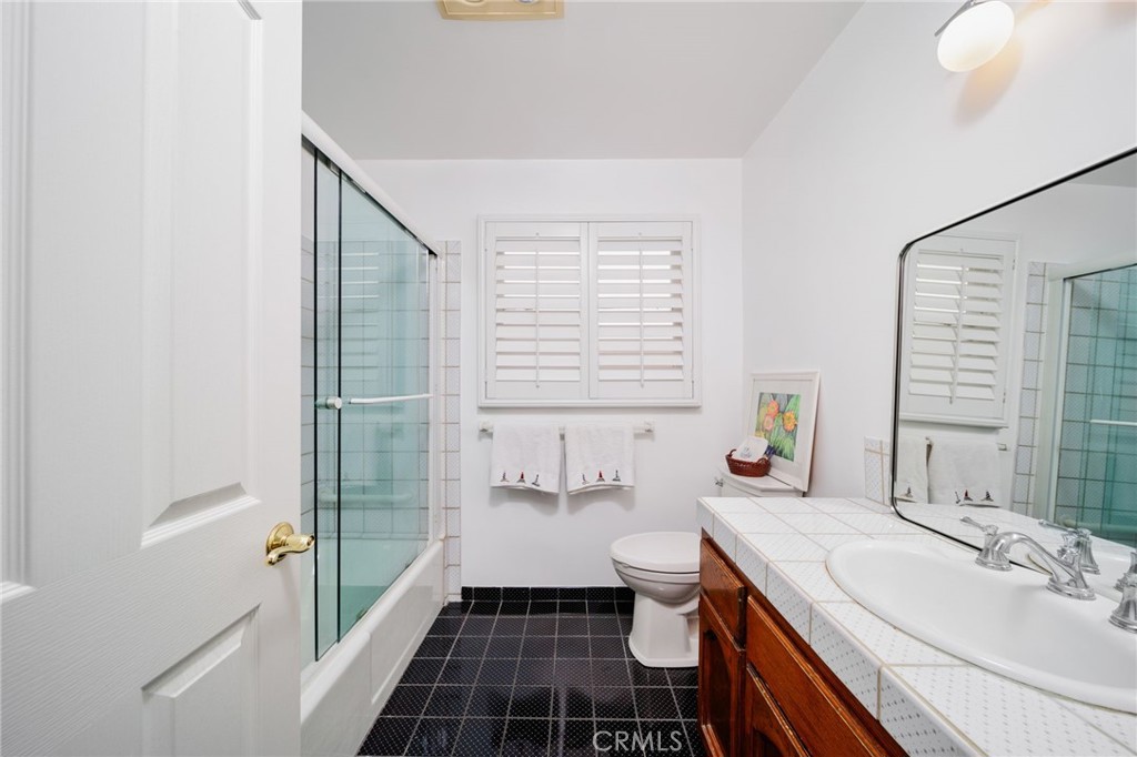 52 Balboa Coves Property Photo 4