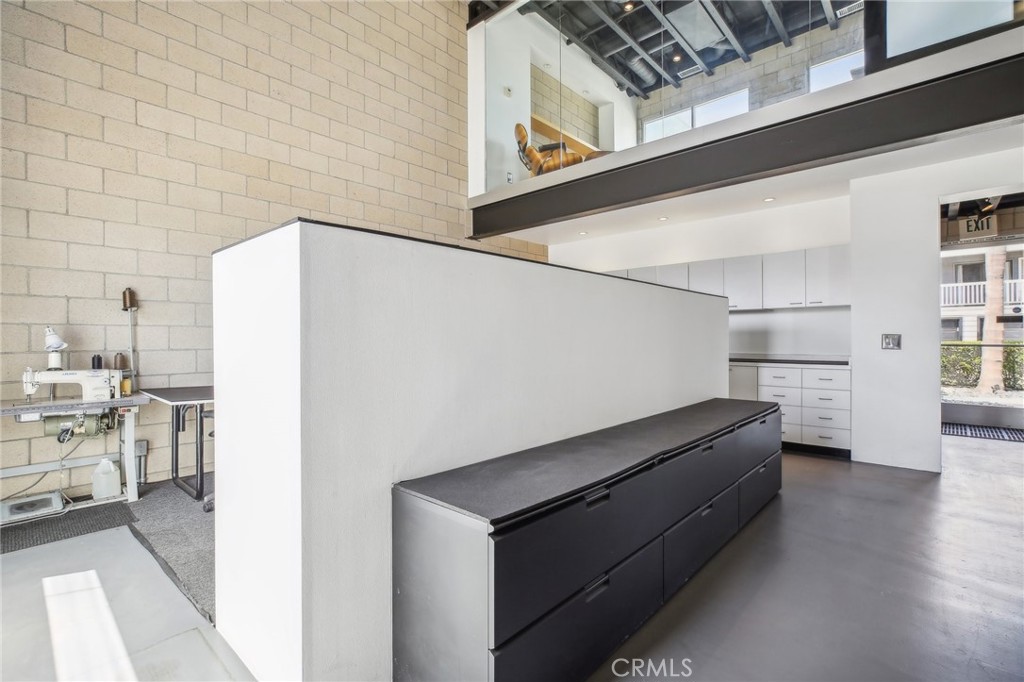 411 30th Street Property Photo 14