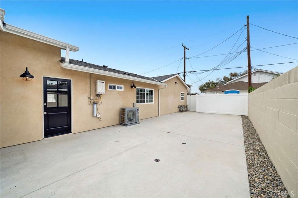 1805 Clay Street Property Photo 19