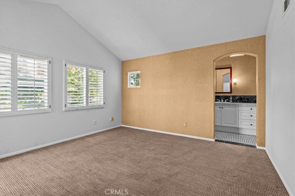 1 Roma Court Property Photo 12