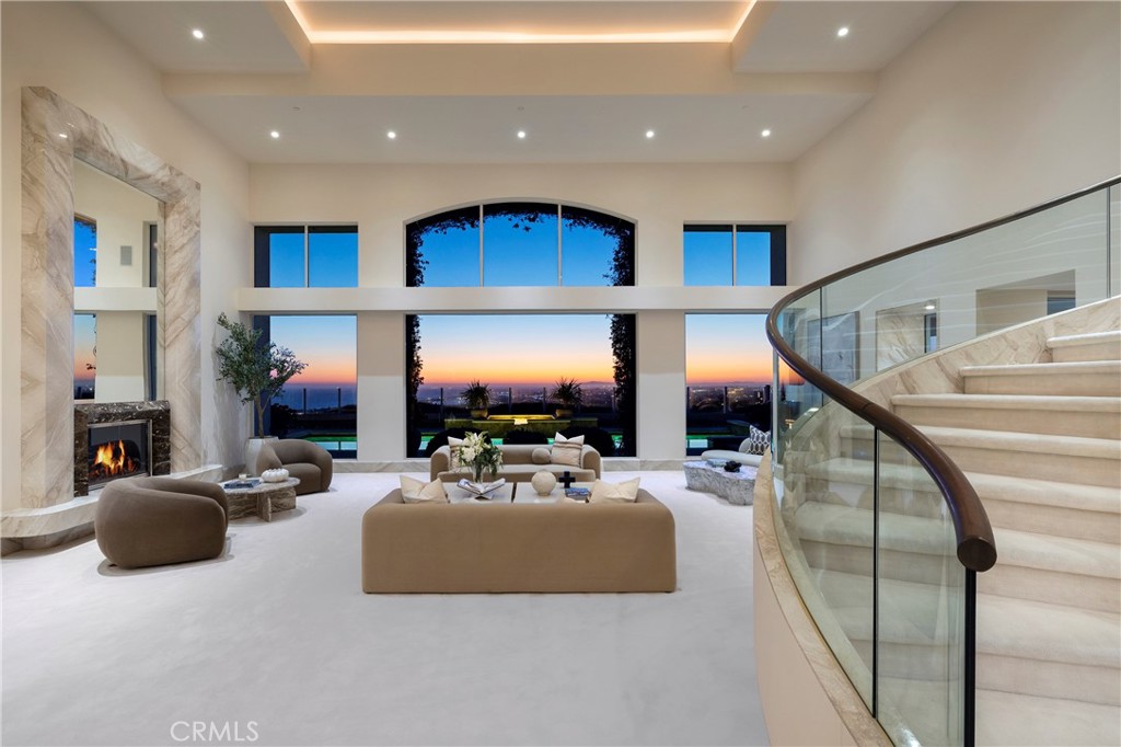 3 Seashell Property Photo