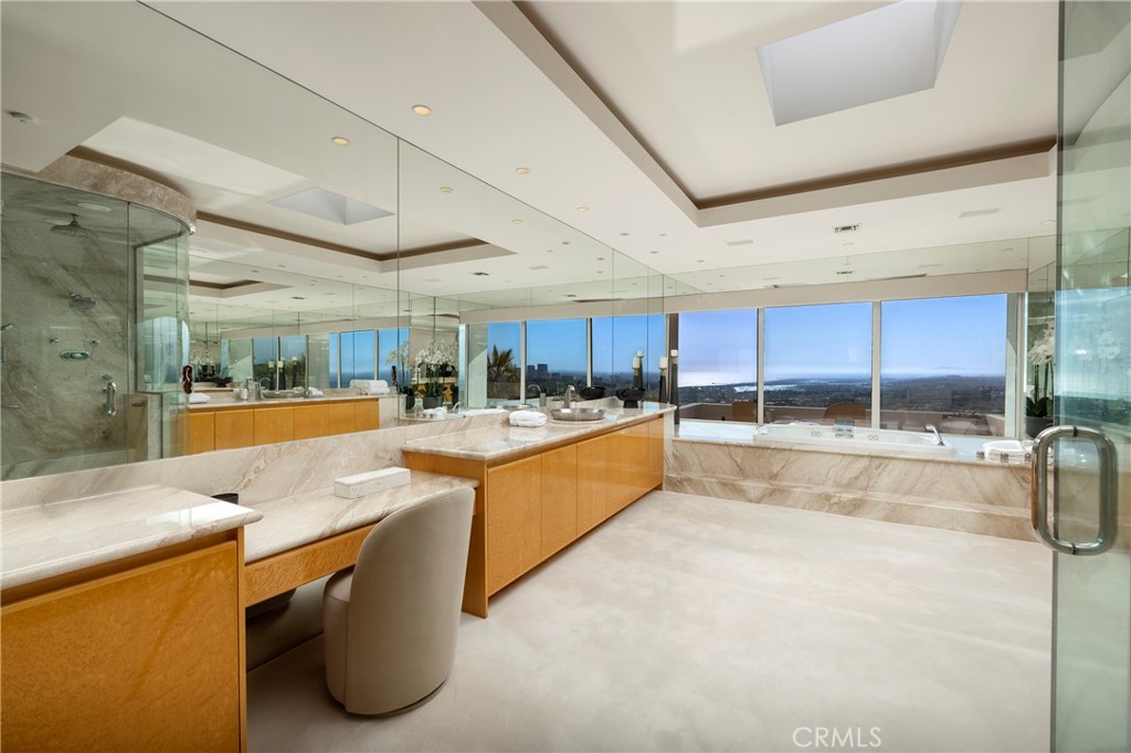 3 Seashell Property Photo 16