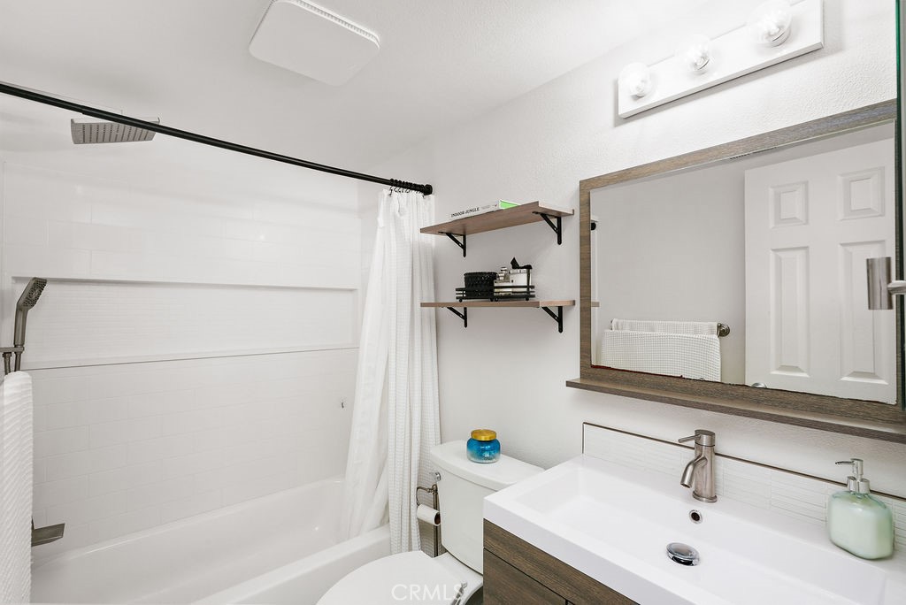 30 Starfish Court 14 Property Photo 12