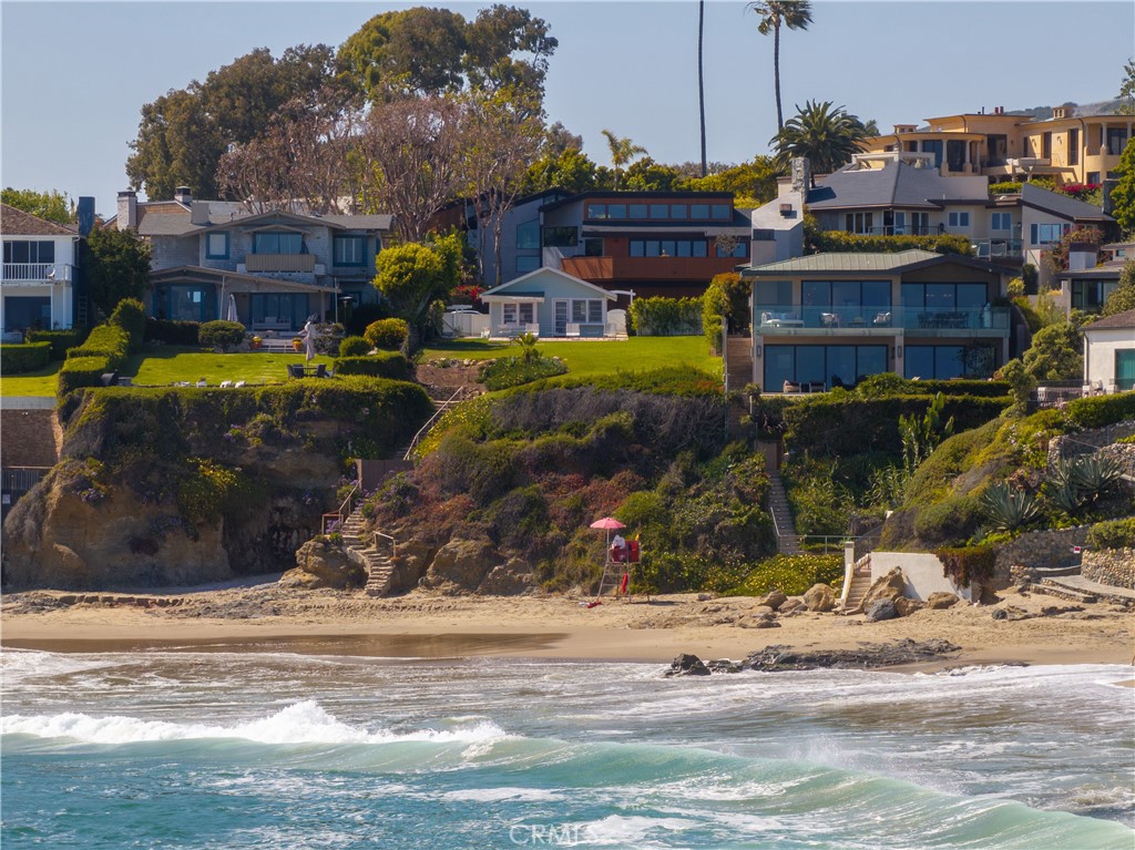 1041 Marine Drive Property Photo 9