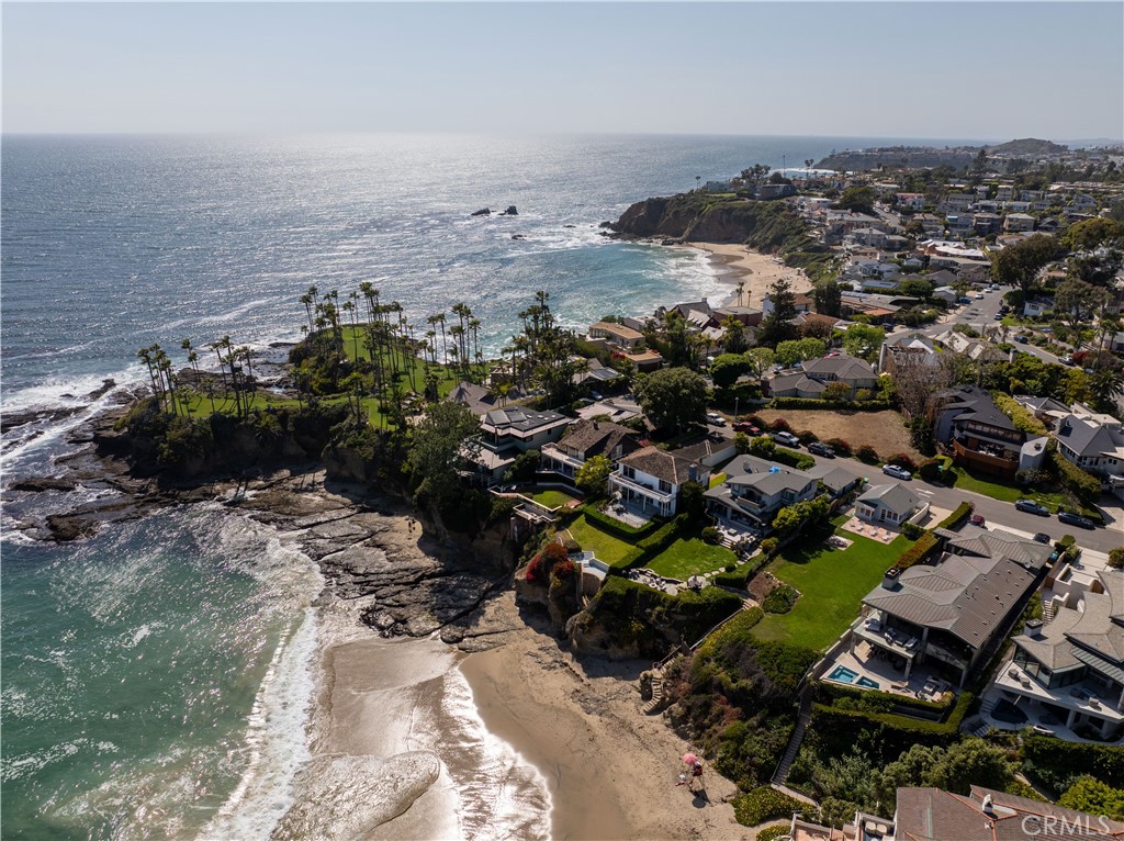 1041 Marine Drive Property Photo 16