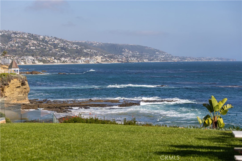 1041 Marine Drive Property Photo 20