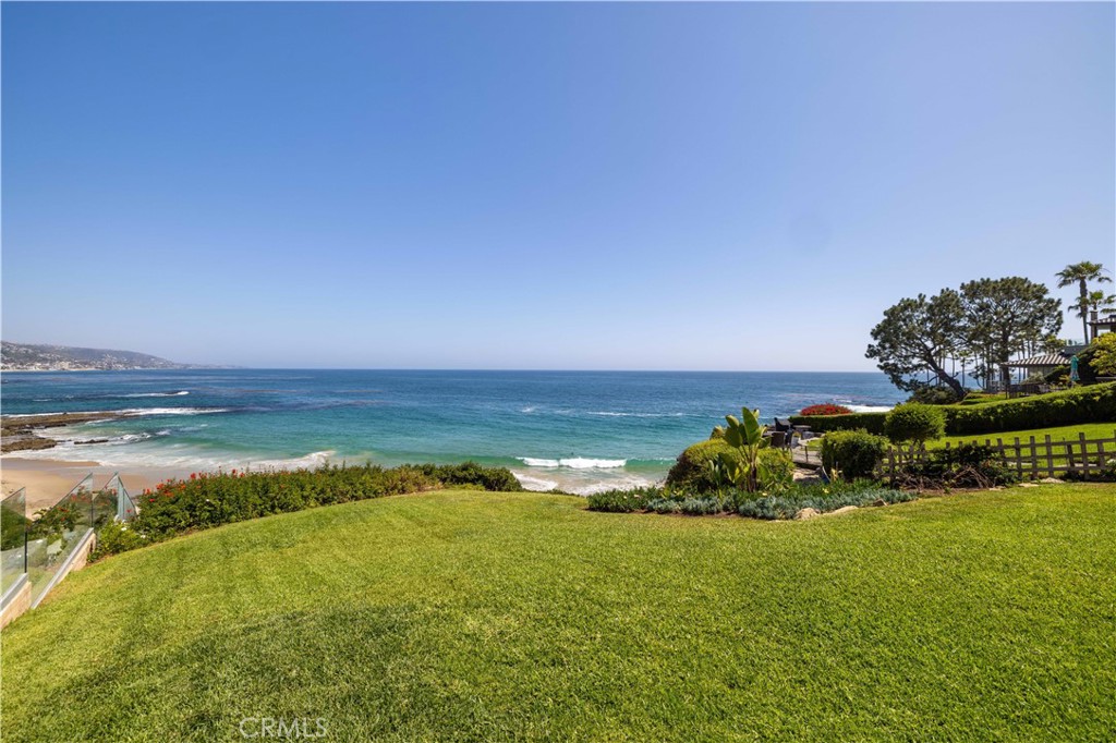 1041 Marine Drive Property Photo 21