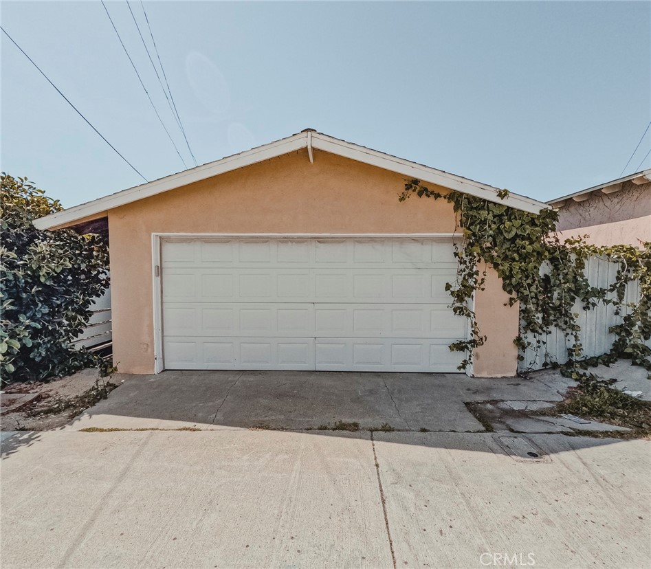 514 Iris Avenue Property Photo 26