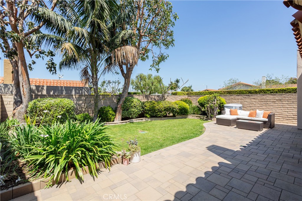 17689 Los Jardines W Property Photo 21