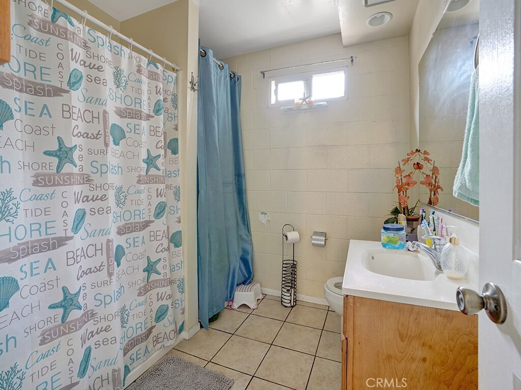 4126 E Anaheim Street Property Photo 23
