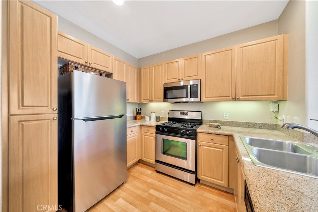 2458 Watermarke Place Property Photo 11