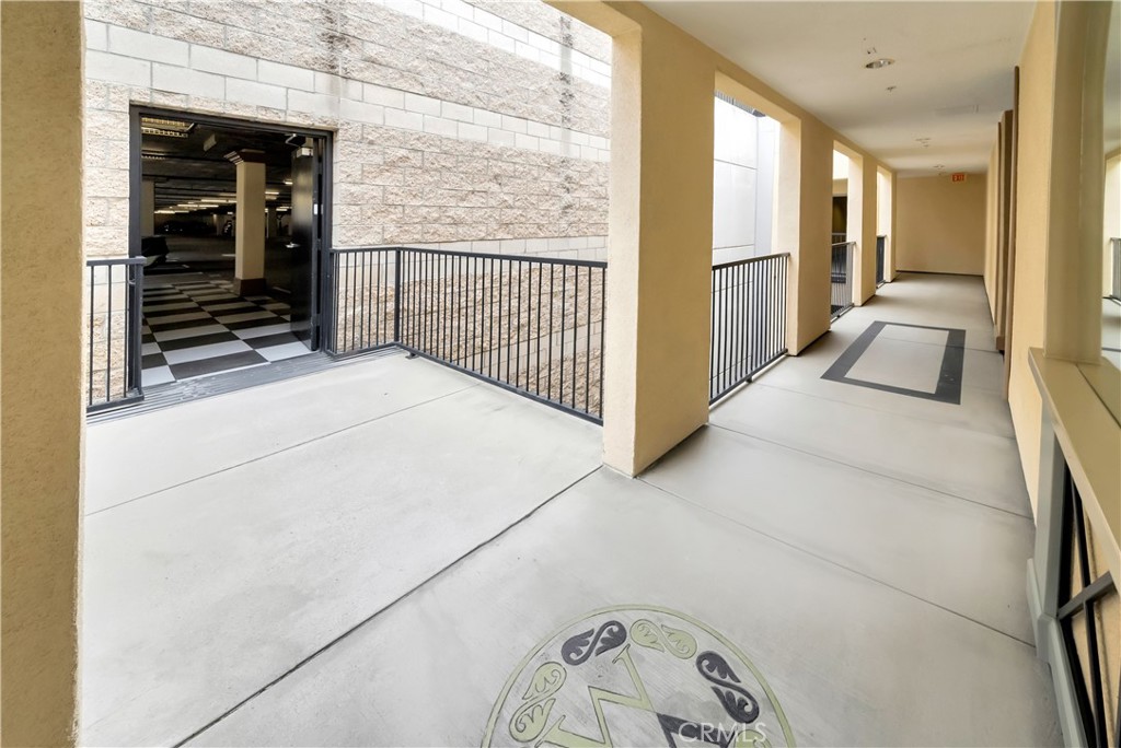 2458 Watermarke Place Property Photo 31