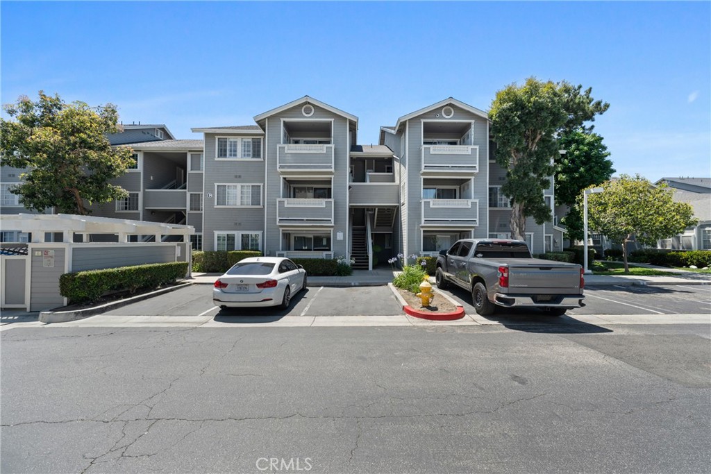 3500 S Greenville Street G3 Property Photo 17