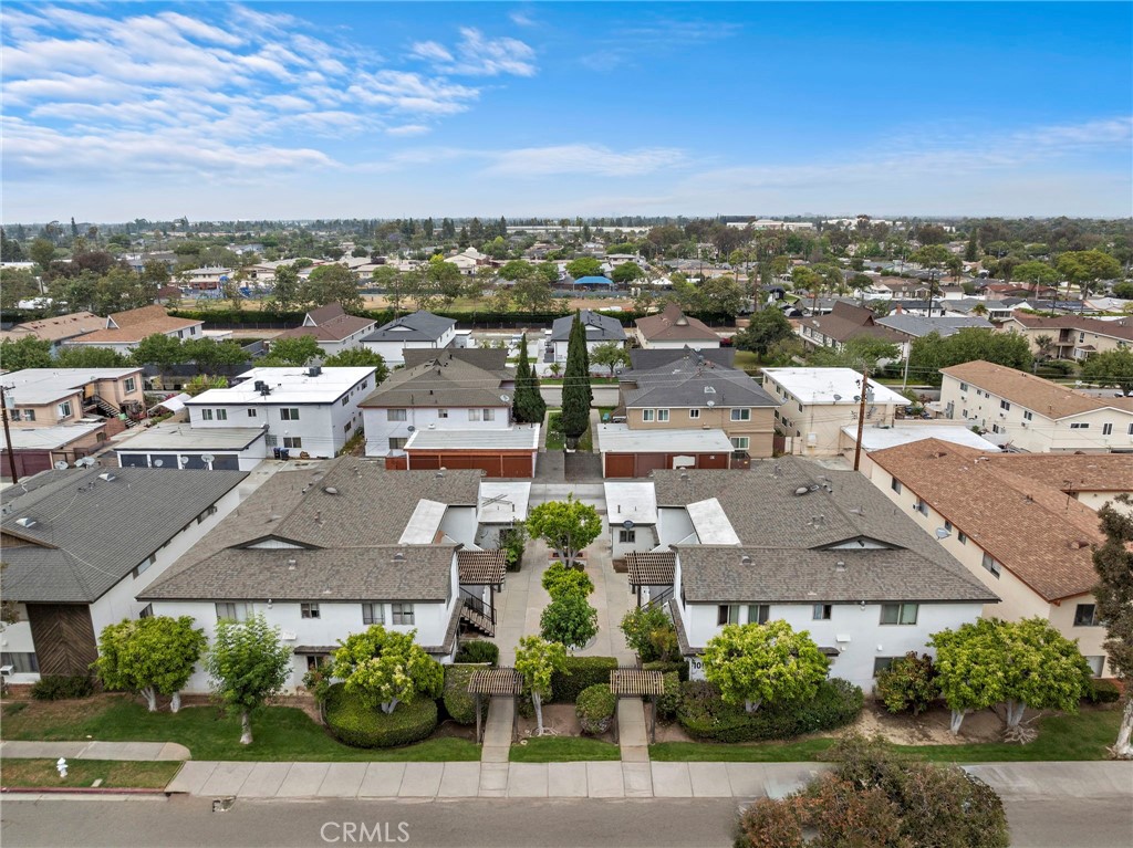 1010 1016 Valencia Street Property Photo 2
