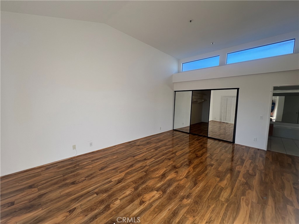 270 Cagney Lane 311 Property Photo 12