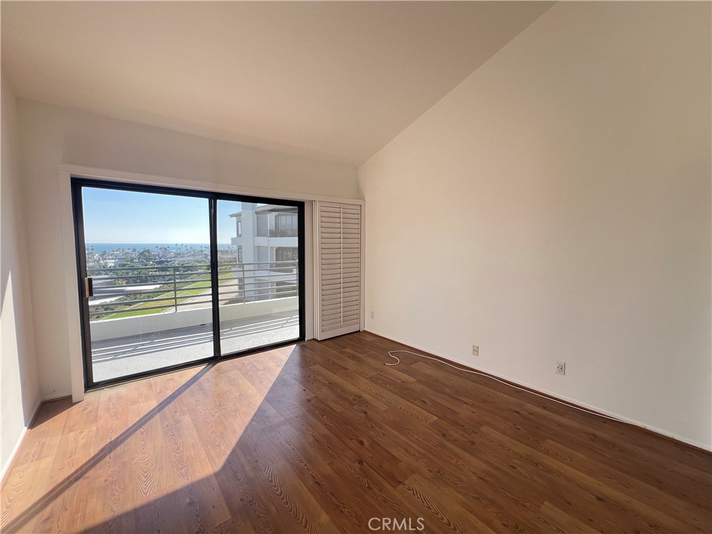 270 Cagney Lane 311 Property Photo 15