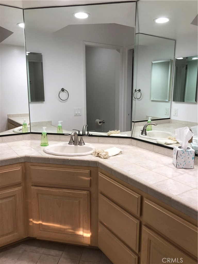 270 Cagney Lane 311 Property Photo 19