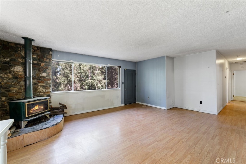 25286 North Road Property Photo 13