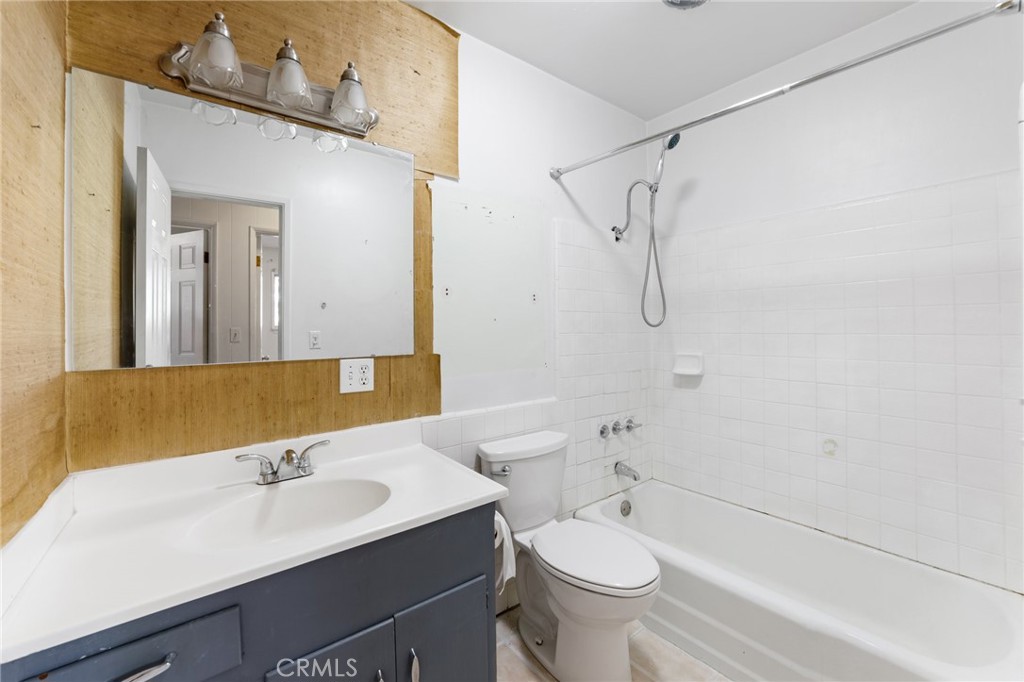 25286 North Road Property Photo 30