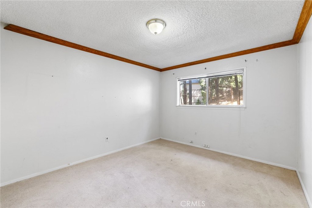 25286 North Road Property Photo 31