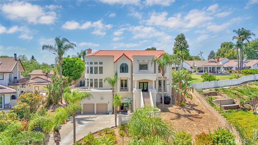 6041 Calle Mirador