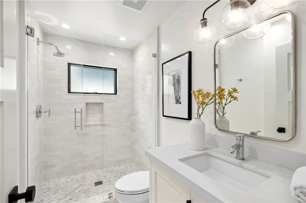 246 Fairview Street Property Photo 18