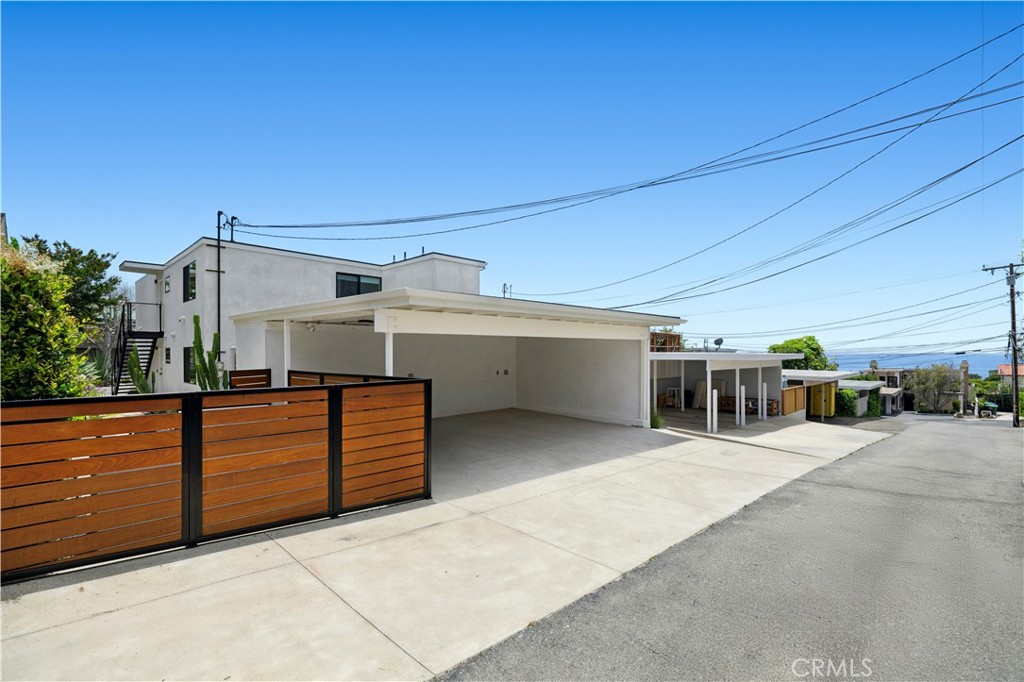 246 Fairview Street Property Photo 23