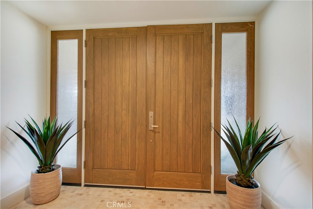 2024 Avenida Chico Property Photo 4
