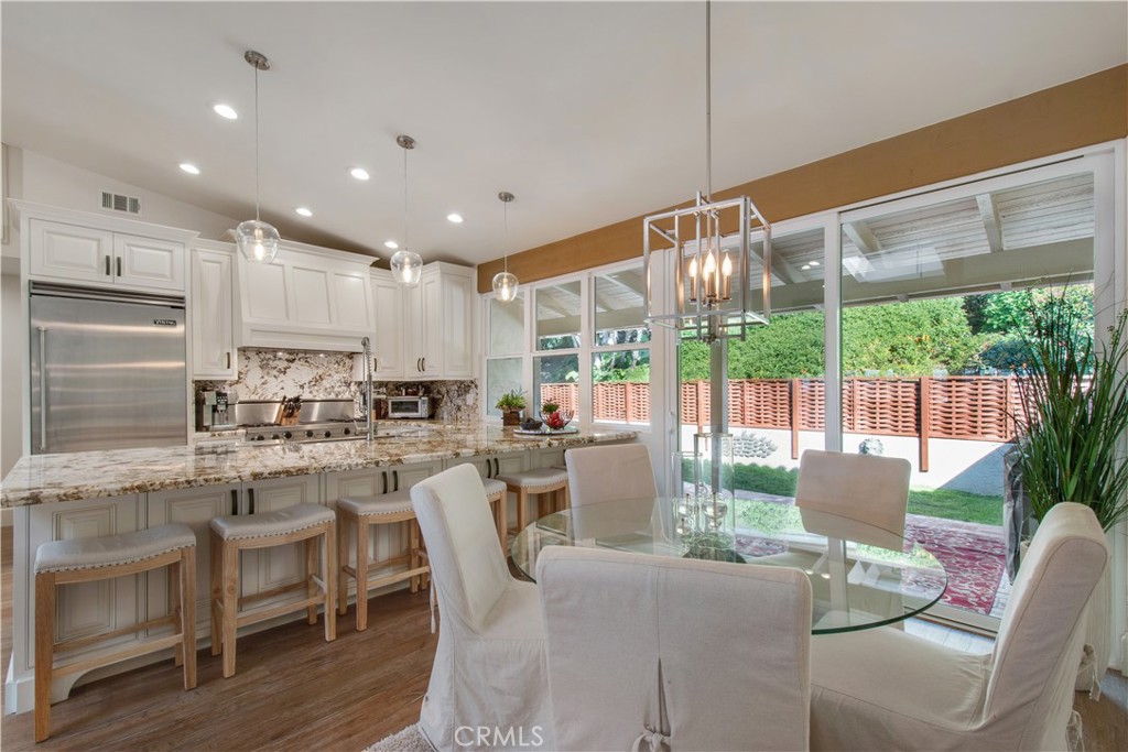 2024 Avenida Chico Property Photo 8