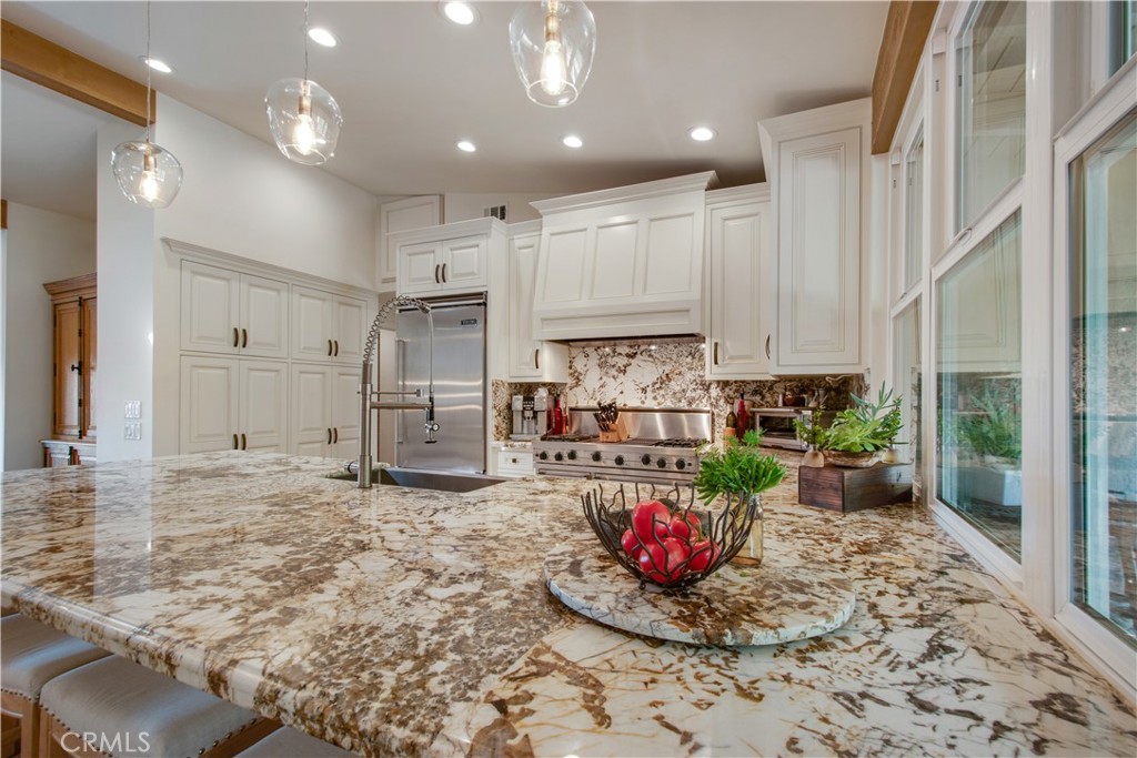 2024 Avenida Chico Property Photo 13