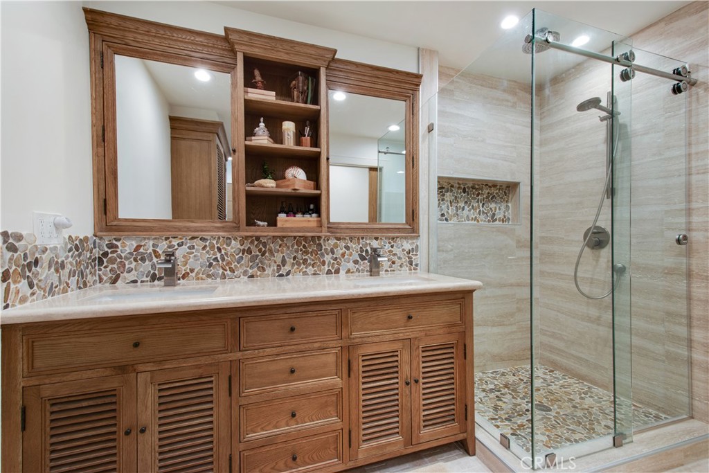 2024 Avenida Chico Property Photo 18