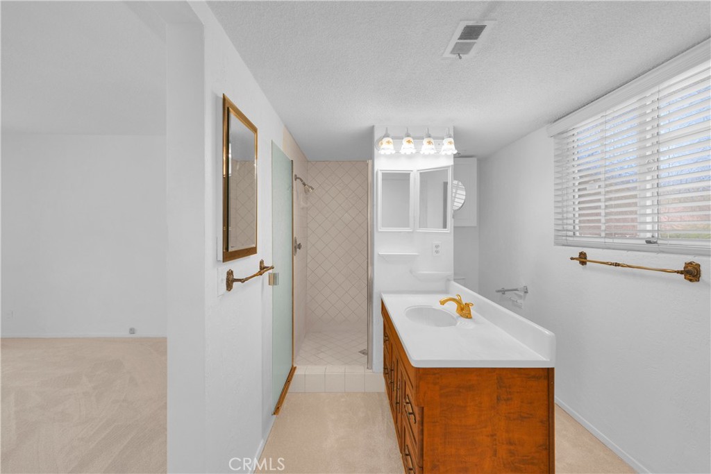 3321 Orangewood Avenue Property Photo 17