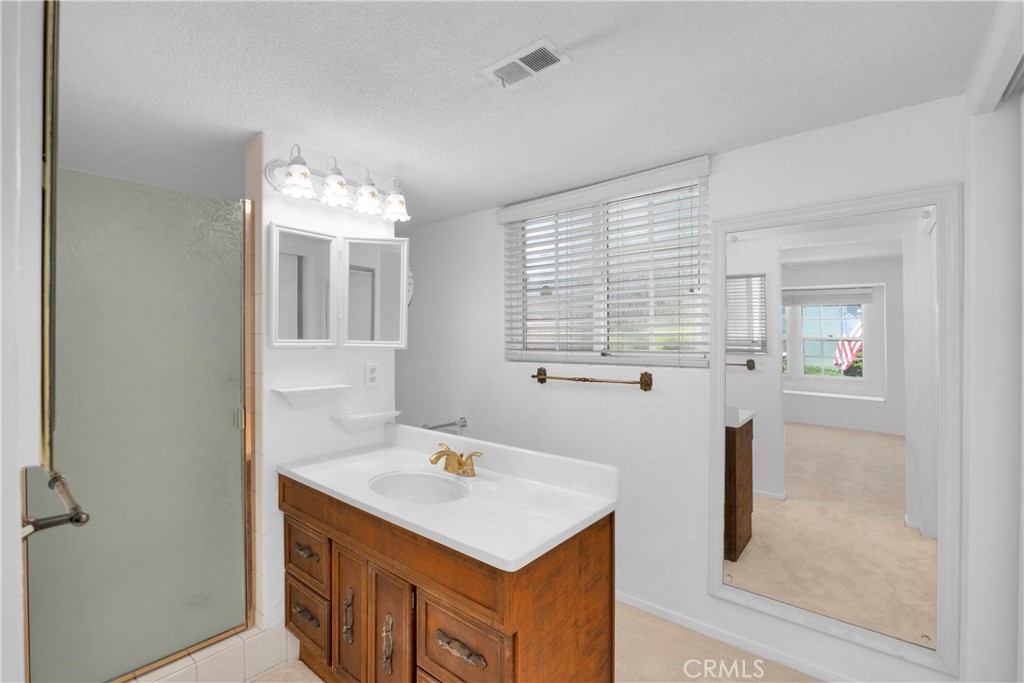 3321 Orangewood Avenue Property Photo 18