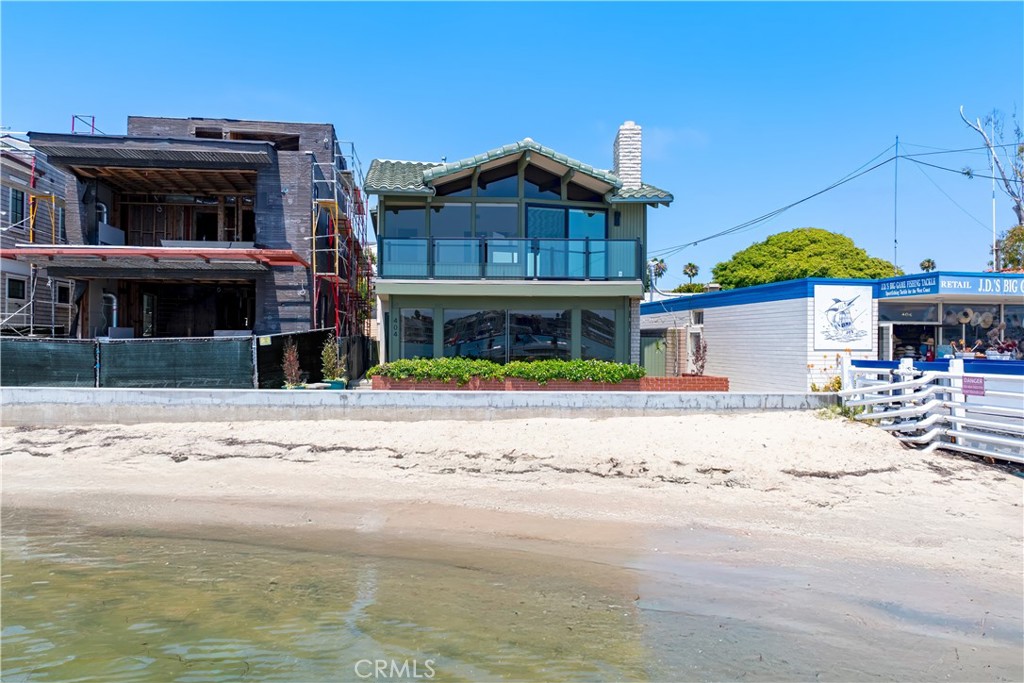 404 S Bay Front Property Photo 1