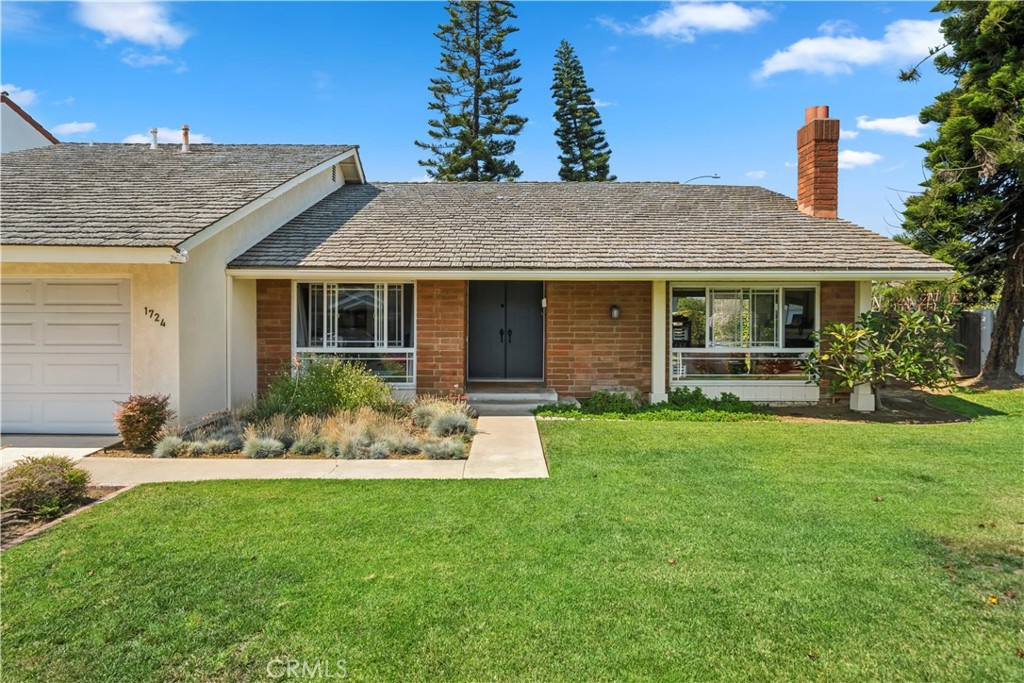 1724 Port Charles Place Property Photo 1