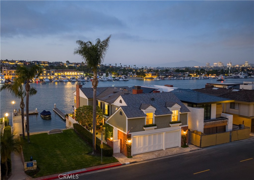 600 Via Lido Nord Property Photo 1