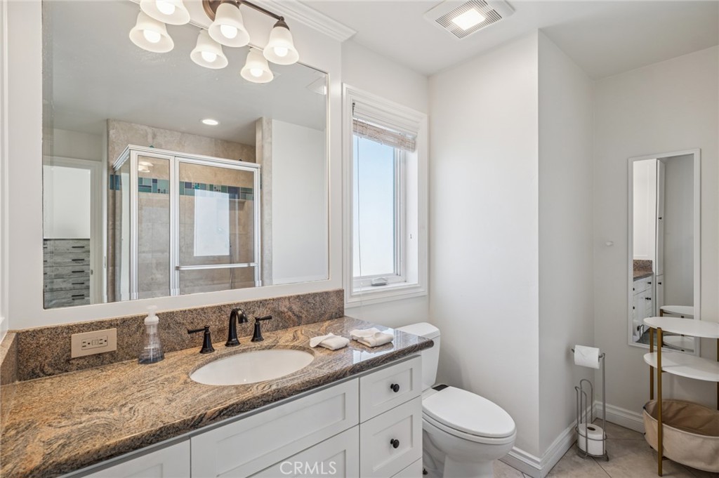 6111 Seashore Drive Property Photo 22