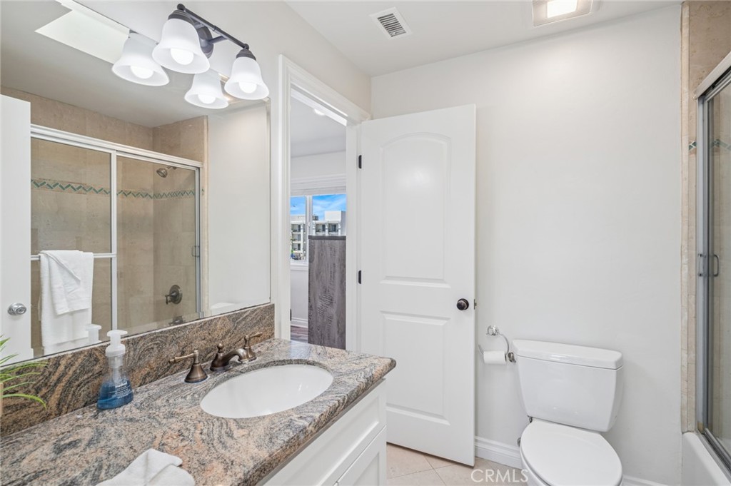 6111 Seashore Drive Property Photo 28