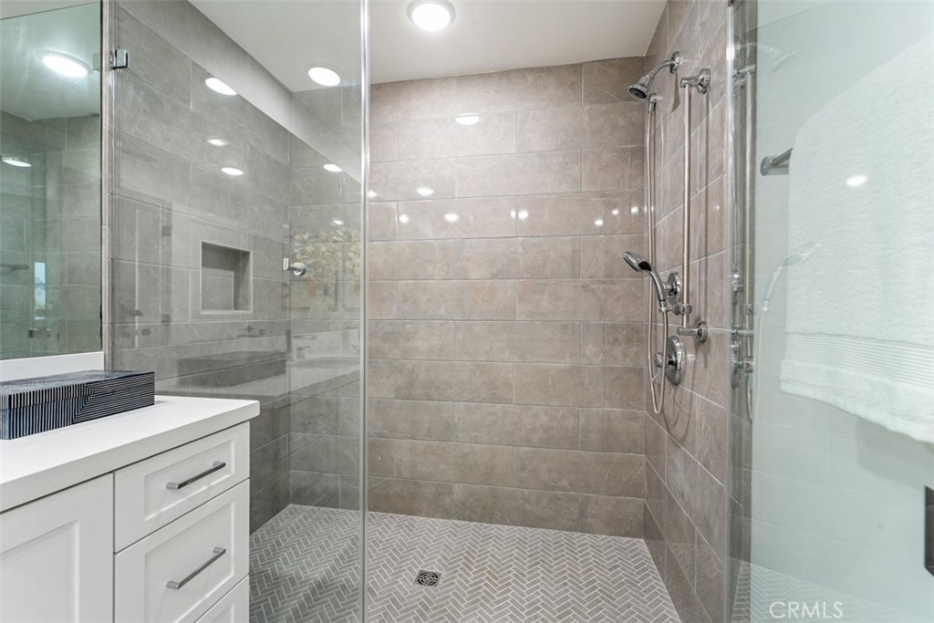 24722 Del Prado 303 Property Photo 20