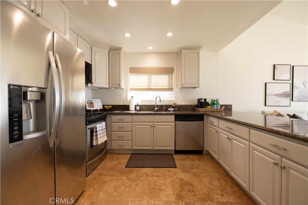 3012 W Oceanfront Property Photo 16
