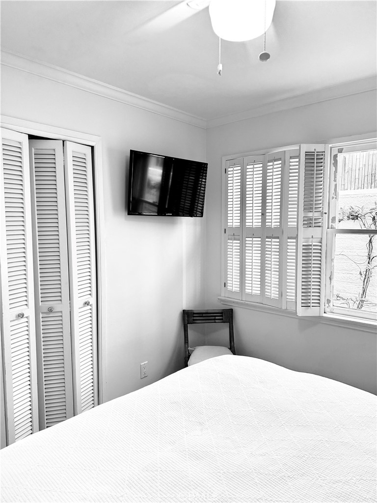 1009 N Bay Front Property Photo 22
