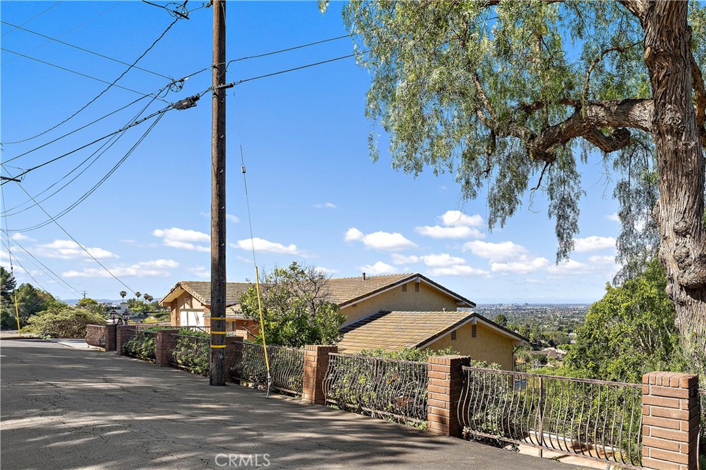11393 La Vereda Drive Property Photo 40
