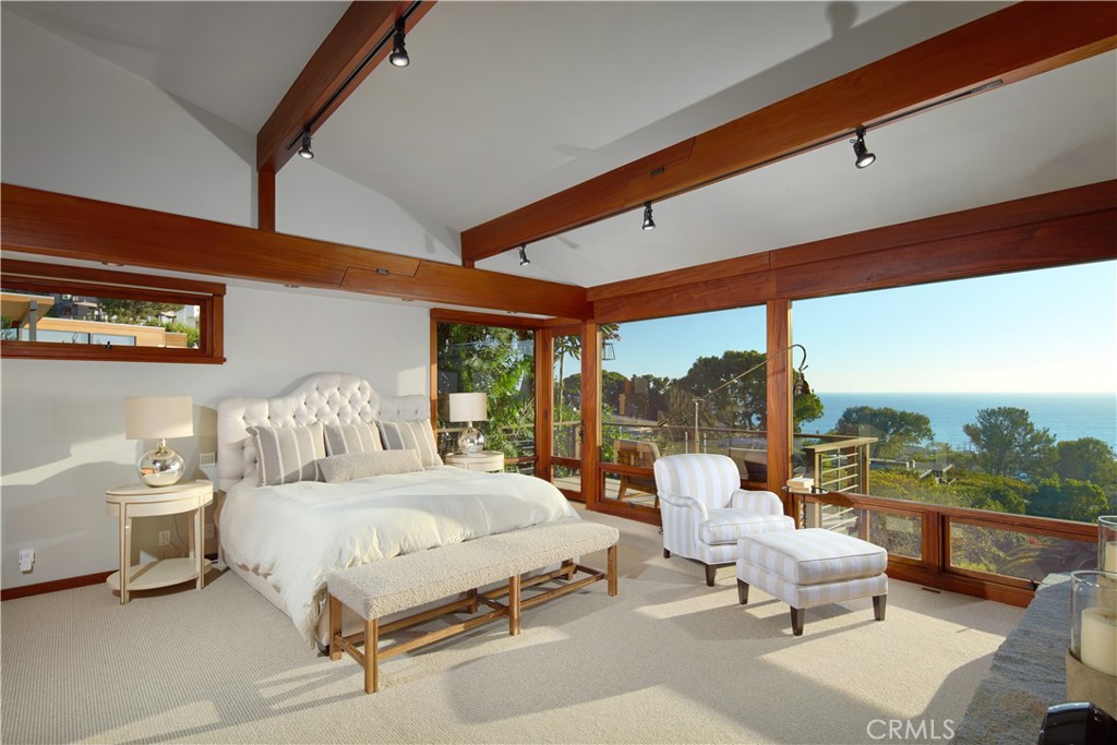 630 Diamond Street Property Photo 21
