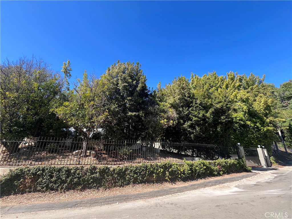9625 Oak Pass Road Property Photo 29