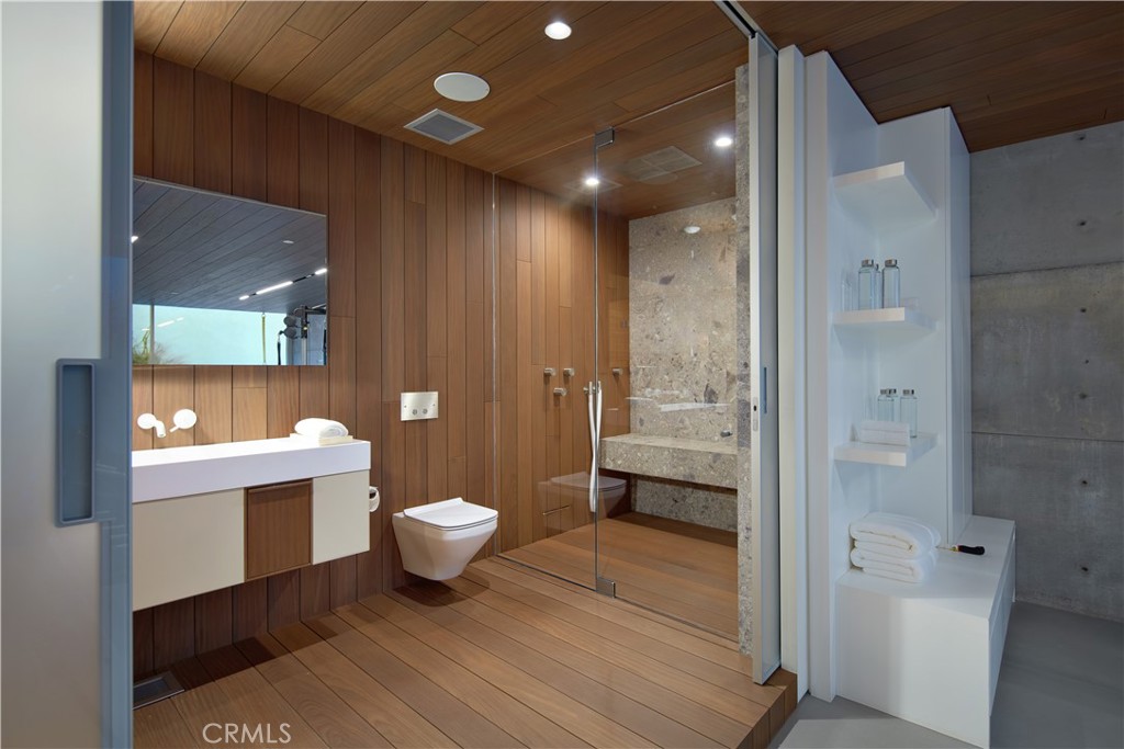 2460 Monaco Drive Property Photo 39